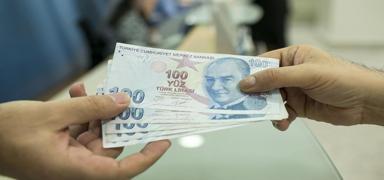 Burs ve kredi demeleri hesaplara yatrlmaya baland