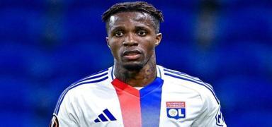 Lyon'da Zaha kadroya alnmad