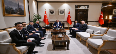 Cumhurbakan Yardmcs Ylmaz, Singapur Ulusal Gvenlik Bakan Chee Hean ile bir araya geldi