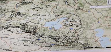 Haritada fay olmayan yerde deprem! Uzman 'gncellenmeli' dedi
