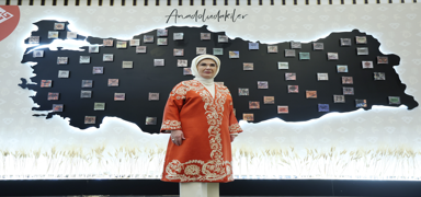 Emine Erdoan: zmz glendirerek snrlarmzn tesine ulaacaz