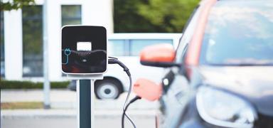 Elektrikli ara arj soket says artmaya devam ediyor