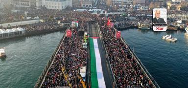 Hseyin Glerce yazd: Galata Kprs'ndeki 15 Temmuz dirili ruhu