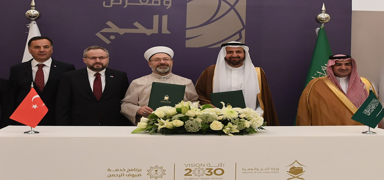 Diyanet ��leri Ba�kan� Erba�, 2025 y�l� hac protokol�n� imzalad�