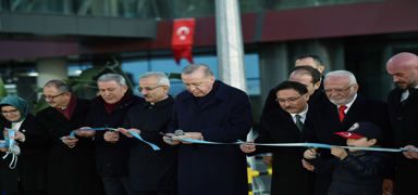 Cumhurba�kan� Erdo�an, Kayseri Havaliman� yeni terminal binas� m�temmimleri ile apron projesi a��l���na kat�ld�