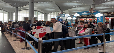 Yaryl tatili balad! stanbul Havaliman'nda younluk yaanyor