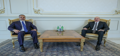 Bakan Fidan, Aliyev'le grt