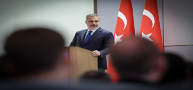 Karde� �lkeye Suriye'de b�y�kel�ilik deste�i! Fidan: Elimizden geleni yapaca��z