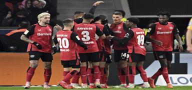 Bayer Leverkusen zirve takibini s�rd�rd�