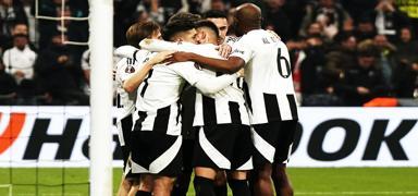 �spanya'da man�etler �st �ste at�ld�