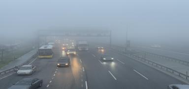 stanbul'da sis etkili oldu