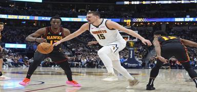 Nikola Jokic, NBA'de tarihi sezonun eiinde