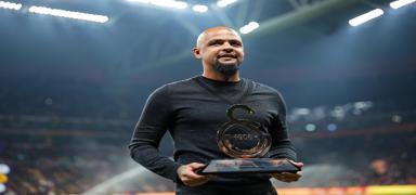 Felipe Melo kramponlar ast