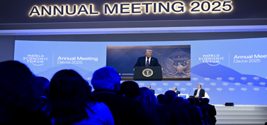 Trump zirveye damga vurdu! Davos sona erdi