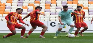 Ayoba Kayode, Esenler Erokspor'a 3 puan getirdi