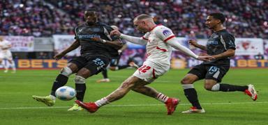 Bayer Leverkusen sonunu getiremedi