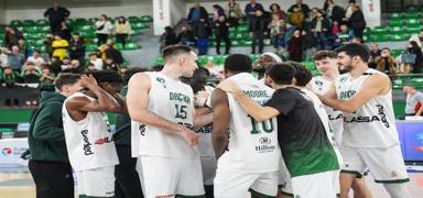 Darafaka Lassa, Aliaa Petkimspor engelini rahat geti