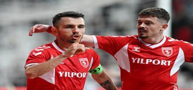 Samsunspor'da Emre Kln'n parmanda  krk tespit edildi