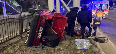 Yozgat'ta otomobilin st geidin ayana arpt kazada 4 kii yaraland