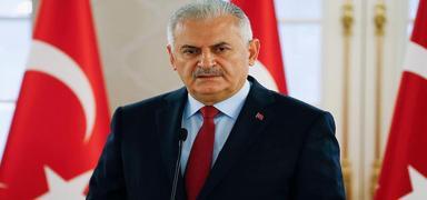 Binali Yldrm yangn faciasnda yaknlarn kaybeden Gltekin ve Gner ailelerini ziyaret etti