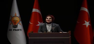 Bakan Gkta: Aile odakl almalarmz srdrmeye devam edeceiz
