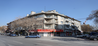 Konya'da yklma tehlikesi olan 2 bina mhrlendi