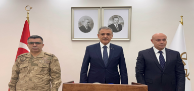 Mardin'de �nemli toplant�! Vali Akkoyun kritik bilgiler payla�t�