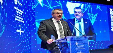 Bakan Tekin: retmen bana den renci says itibaryla da dnya ortalamalarnn stndeyiz