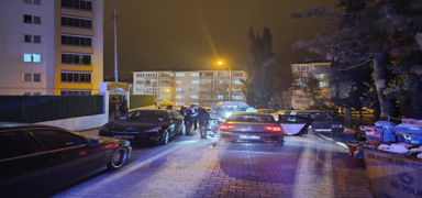 Kadn ve kocasn alkoyup polise silah dorulttu: Etkisiz hale getirildi
