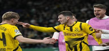 Dortmund tur avantaj�n� 3 golle ald�