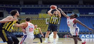 Fenerbah�e Beko, Bah�e�ehir Koleji'ni rahat ge�ti