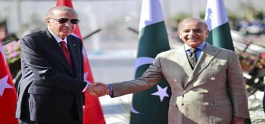 Cumhurbakan Erdoan'n slamabad ziyareti Pakistan basnnda geni yer buldu: Daha gl ibirlii hedefleniyor