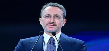 �leti�im Ba�kan� Altun: Ukrayna ile ili�kileri g��lendirecek �nemli bir ad�m att�k