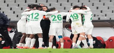 anlurfaspor'un konuu lider Kocaelispor