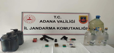 21 litre sahte iki ve ruhsatsz 2 tabanca ile yakalandlar