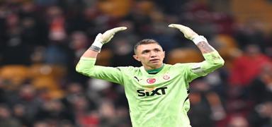 Galatasaray'da derbilerin en deneyimlisi Fernando Muslera