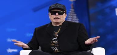 Elon Musk senat�rlerle tart��t�