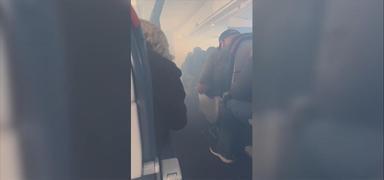 ABD u�a��nda korku dolu anlar! Yolcular tahliye edildi