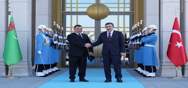 Cumhurbakan Yardmcs Ylmaz, Atagulyev ile Cumhurbakanl Klliyesi'nde bir araya geldi