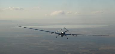 Karde� �lkedeki i� sava�ta dengeler de�i�ti! Bayraktar TB2 ile isyanc�lar�n ku�atmas� k�r�ld�