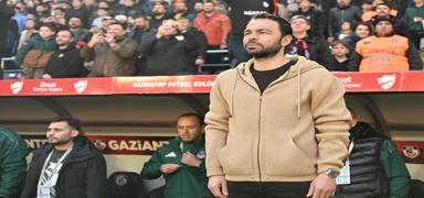 Seluk nan'dan yabanc hakem aklamas: Bu soruyu bize sormanz yersiz