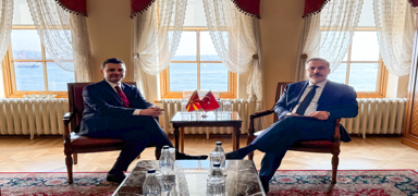 Bakan Fidan, Kuzey Makedonya Dileri ve D Ticaret Bakan Mucunski ile bir araya geldi