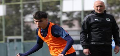 Alanyaspor, Galatasaray mesaisine ba�lad�