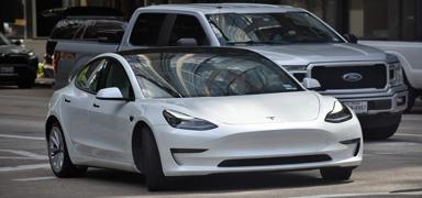 Tesla'ya Almanya dahil birok blgede souk du