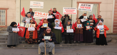 Acl evlat nbetine bir aile daha katld