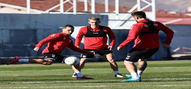 Sivasspor'da gzler Gztepe manda