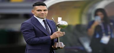 Radamel Falcao, aktif futbolculuk kariyerine son verdi