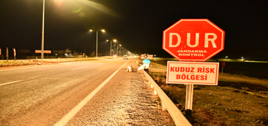 Acil harekete ge�ildi! Belde karantinaya al�nd�