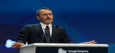 Altun, stiklal Mar'nn Kabul ve Mehmet Akif Ersoy'u Anma Gn dolaysyla mesaj yaymlad