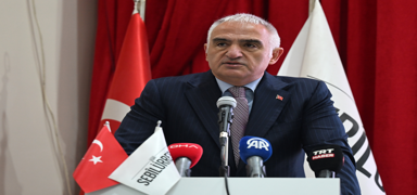 Bakan Ersoy: stiklal Mar, yalnzca bir iir deil, bir milletin yeniden ahlannn destandr